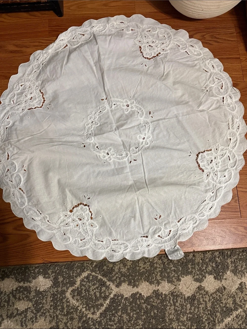 Vintage White Round Embroidered Linen Table Cover